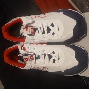 New balance shoes